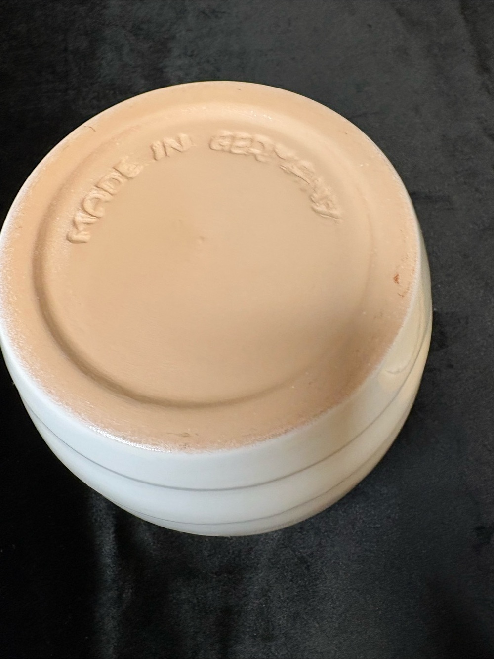 Ceramic White Kitchen Canister with Wooden Lid and Yellow Hen Knob - Picture 5 of 6